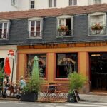 Paris cafe by Nico